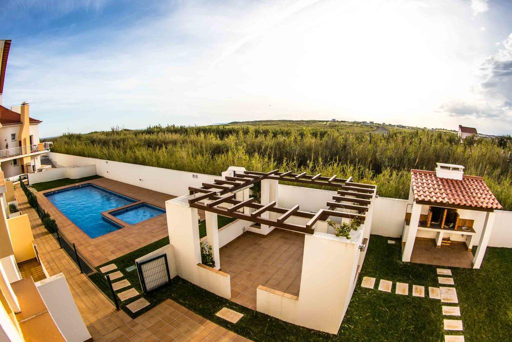 Apartments Baleal: Close To The Sea + Pool Kültér fotó